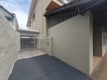 Casa / Sobrado em São José do Rio Preto Alugar por R$1.800,00