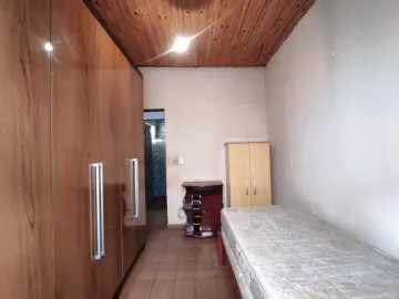 Alugar Casa / Padrão em São José do Rio Preto R$ 1.000,00 - Foto 3
