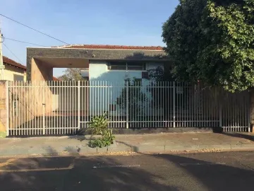 Casa / Padrão em São José do Rio Preto 