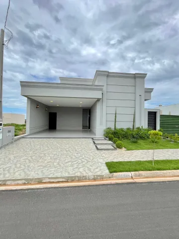 Alugar Casa / Condomínio em Mirassol R$ 5.000,00 - Foto 1