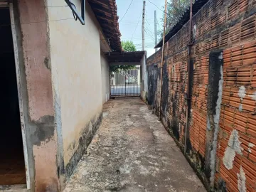 Alugar Casa / Padrão em São José do Rio Preto. apenas R$ 140.000,00