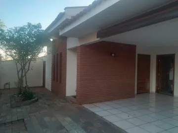 Alugar Casa / Padrão em São José do Rio Preto. apenas R$ 490.000,00