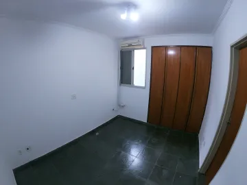 Alugar Apartamento / Padrão em São José do Rio Preto R$ 1.150,00 - Foto 5