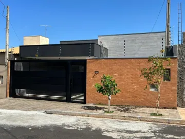 Casa / Padrão em São José do Rio Preto 