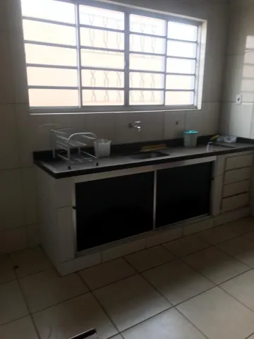 Comprar Casa / Padrão em São José do Rio Preto R$ 390.000,00 - Foto 5