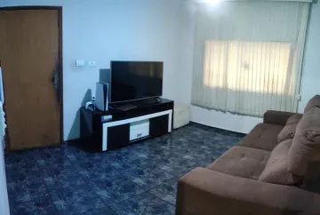 Alugar Casa / Padrão em Mirassol. apenas R$ 220.000,00