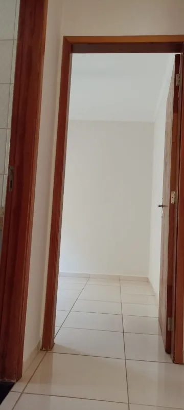 Comprar Casa / Padrão em São José do Rio Preto R$ 230.000,00 - Foto 2