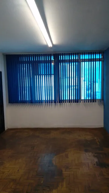 Alugar Comercial / Sala em São José do Rio Preto R$ 700,00 - Foto 2