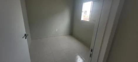 Alugar Casa / Condomínio em São José do Rio Preto R$ 800,00 - Foto 4