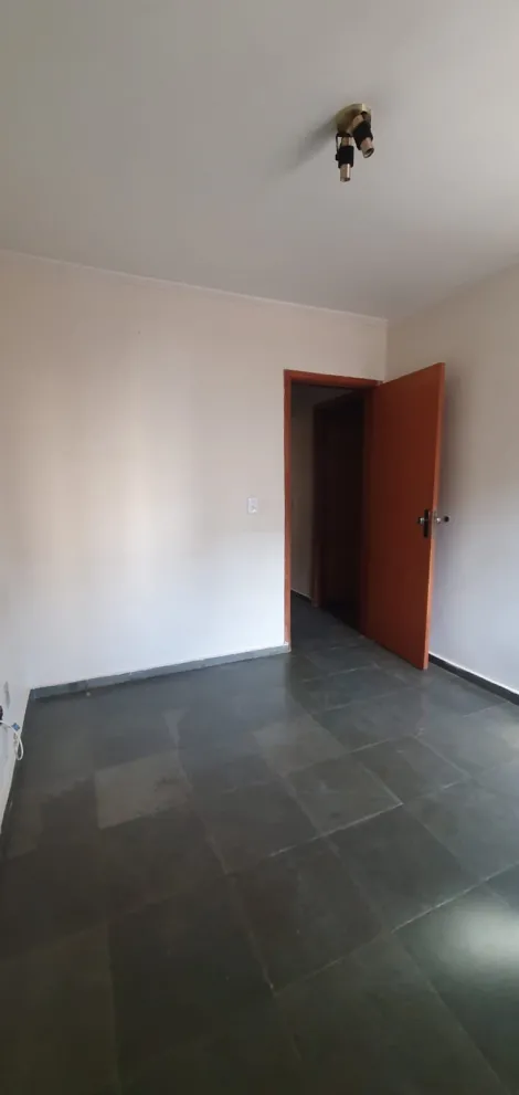 Comprar Apartamento / Padrão em São José do Rio Preto R$ 220.000,00 - Foto 19