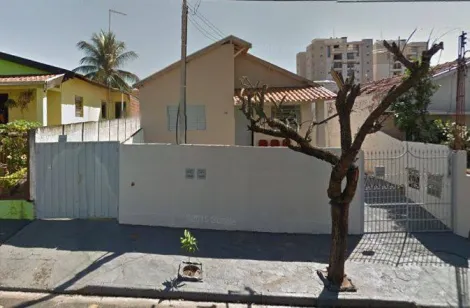 Casa / Padrão em São José do Rio Preto Alugar por R$1.450,00