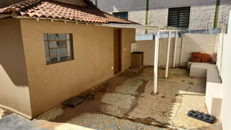 Alugar Casa / Padrão em São José do Rio Preto R$ 1.320,00 - Foto 5