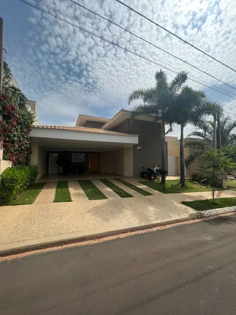 Casa / Condomínio em São José do Rio Preto 