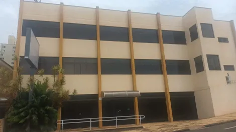 Comercial / Prédio Inteiro em São José do Rio Preto , Comprar por R$1.800.000,00