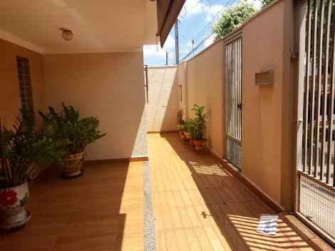 Comprar Casa / Padrão em Fernandópolis R$ 450.000,00 - Foto 6
