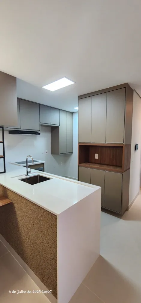 Alugar Apartamento / Padrão em São José do Rio Preto R$ 3.000,00 - Foto 9