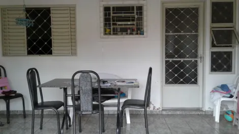 imagem 4 - Vila São Judas Tadeu - Casa com 2 dorms, sendo 1 suite, sala, coz, 2 wcs, varanda, amplo quintal, forro em laje, pisos em cerâmica imagem 4 - Vila São Judas Tadeu - Casa com 2 dorms, sendo 1 suite, sala, coz, 2 wcs, varanda, amplo quintal, forro em laje, pisos em cerâmica
