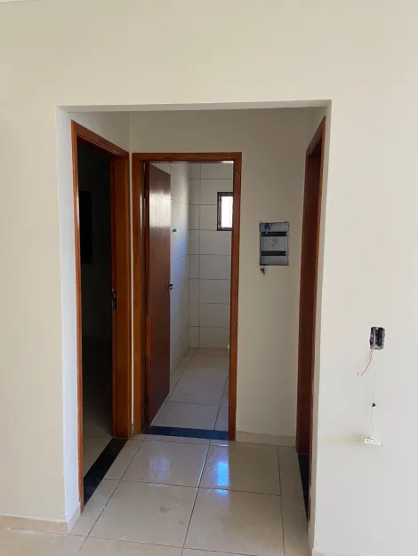 Comprar Casa / Padrão em São José do Rio Preto R$ 200.000,00 - Foto 13