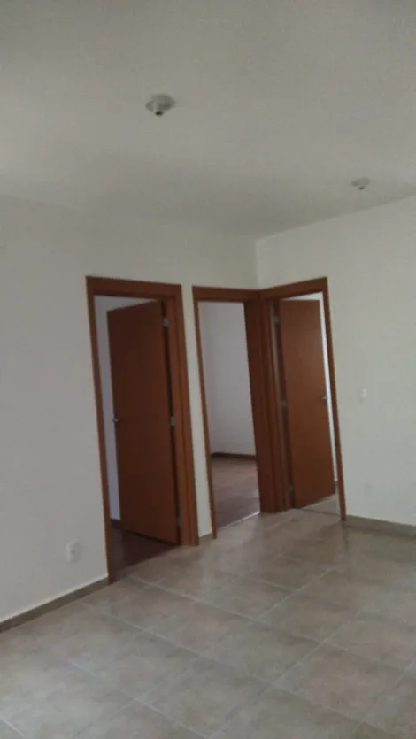 Alugar Apartamento / Padrão em São José do Rio Preto R$ 800,00 - Foto 1