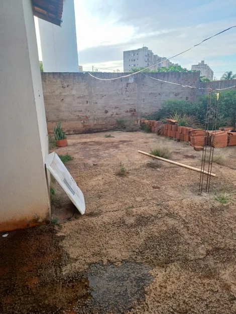 Comprar Casa / Padrão em São José do Rio Preto R$ 320.000,00 - Foto 3