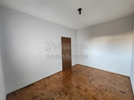 Comprar Comercial / Salão em São José do Rio Preto R$ 450.000,00 - Foto 17