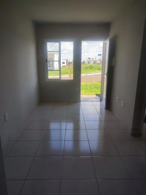 Alugar Casa / Condomínio em São José do Rio Preto R$ 800,00 - Foto 9