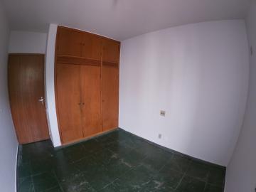 Alugar Apartamento / Padrão em São José do Rio Preto R$ 750,00 - Foto 12