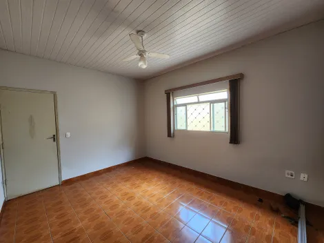 Alugar Casa / Padrão em São José do Rio Preto R$ 1.100,00 - Foto 2