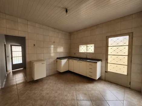Alugar Casa / Padrão em São José do Rio Preto R$ 1.100,00 - Foto 14