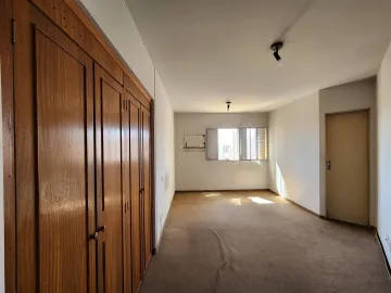 Alugar Apartamento / Padrão em São José do Rio Preto R$ 600,00 - Foto 4