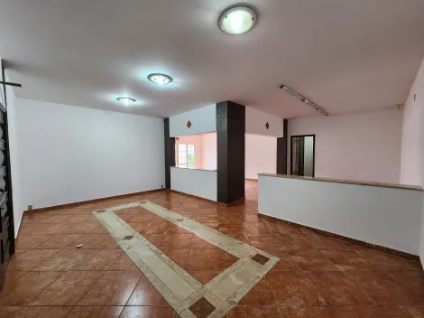 Alugar Casa / Padrão em São José do Rio Preto. apenas R$ 8.000,00