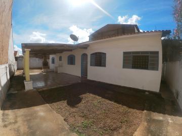 Alugar Casa / Padrão em São José do Rio Preto R$ 850,00 - Foto 1