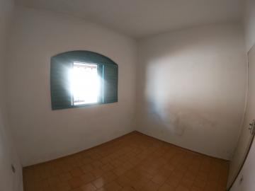 Alugar Casa / Padrão em São José do Rio Preto R$ 850,00 - Foto 9