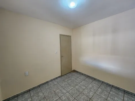 Alugar Casa / Padrão em São José do Rio Preto apenas R$ 1.100,00 - Foto 13