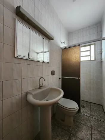 Alugar Casa / Padrão em São José do Rio Preto apenas R$ 1.300,00 - Foto 8