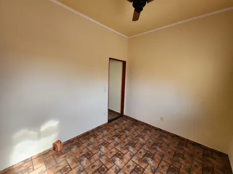 Alugar Casa / Padrão em São José do Rio Preto. apenas R$ 780,00