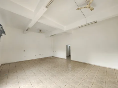 Alugar Comercial / Salão em São José do Rio Preto. apenas R$ 3.000,00