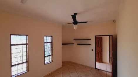 Alugar Casa / Padrão em São José do Rio Preto R$ 2.500,00 - Foto 15