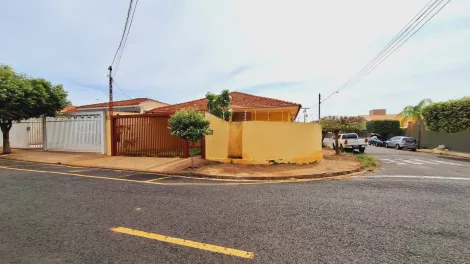 Alugar Casa / Padrão em São José do Rio Preto. apenas R$ 2.500,00