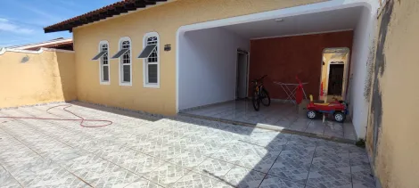 Casa / Padrão em São José do Rio Preto Alugar por R$3.300,00