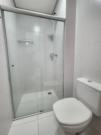 Alugar Apartamento / Padrão em São José do Rio Preto R$ 2.100,00 - Foto 9