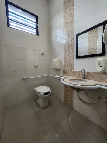 Alugar Comercial / Salão em São José do Rio Preto apenas R$ 2.300,00 - Foto 5