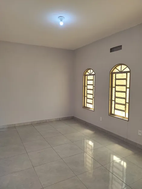 Alugar Casa / Padrão em São José do Rio Preto apenas R$ 2.500,00 - Foto 4