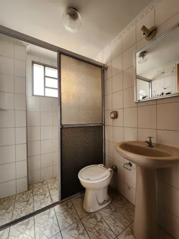 Alugar Apartamento / Padrão em São José do Rio Preto R$ 870,00 - Foto 7