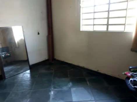 Comprar Casa / Padrão em São José do Rio Preto R$ 300.000,00 - Foto 4