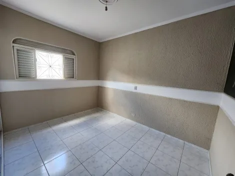 Alugar Casa / Padrão em São José do Rio Preto R$ 1.800,00 - Foto 5