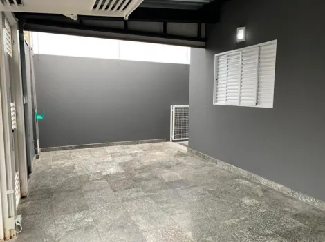 Casa / Padrão em Mirassol , Comprar por R$319.900,00