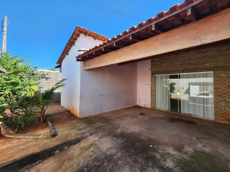 Alugar Casa / Padrão em São José do Rio Preto R$ 750,00 - Foto 1