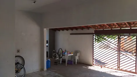 Alugar Casa / Padrão em São José do Rio Preto. apenas R$ 200.000,00