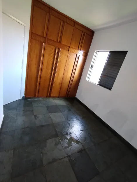 Alugar Apartamento / Padrão em São José do Rio Preto R$ 1.200,00 - Foto 1